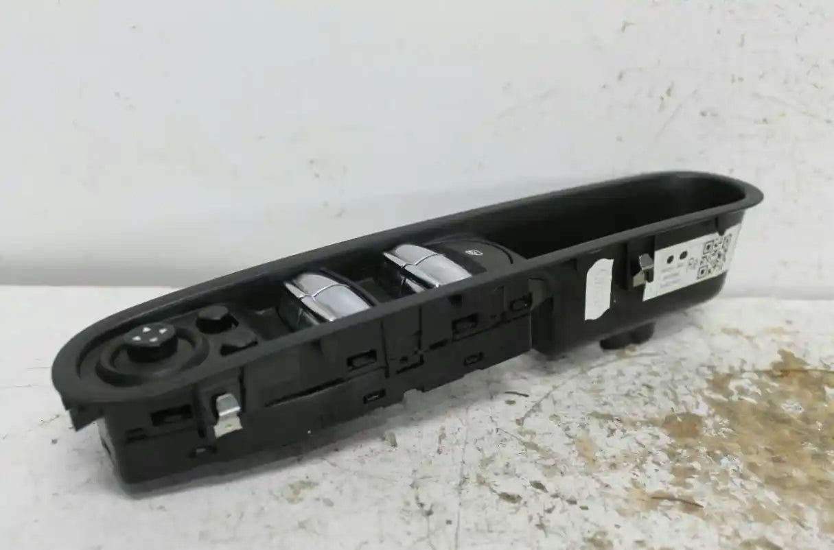 Used MINI, Cooper Power Window Switch Rh Front (Master Switch) Power Fold Type R60 Countryman 01/11 09/16 2014 – image 1 - All Good Parts