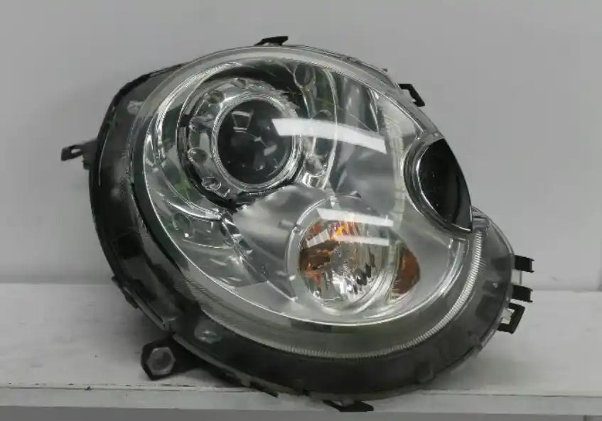 Used MINI, Cooper Right Headlamp R55/R56/R57 Xenon Type 03/07 05/15 2011 – image 1 - All Good Parts