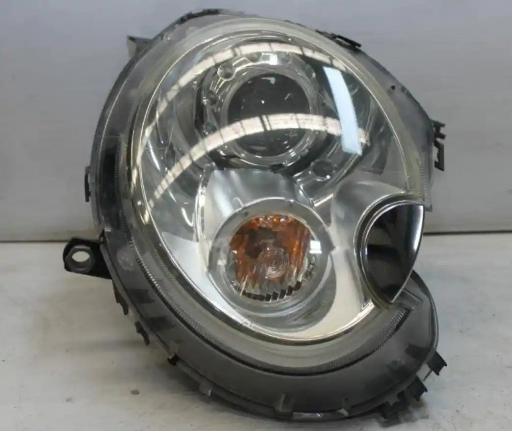 Used MINI, Cooper Right Headlamp R55/R56/R57, Xenon Type, 03/07-05/15 J3422 2007 – main images - All Good Parts