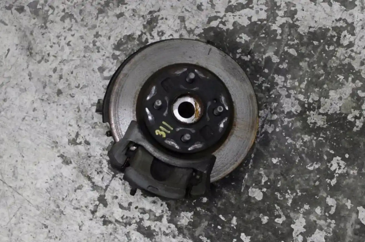 Used Mazda, 2 Left Front Hub Assembly De Series Abs Type 09/07 09/14 2013 – main images - All Good Parts