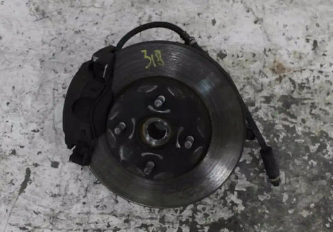 Mazda, 2 Left Front Hub Assembly Dy Series Non Abs Type 12/02 08/07