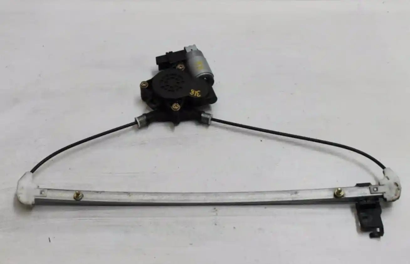 Used Mazda, 2 Right Rear Wnd Reg/Motor Dy2 Series Power 06/05 08/07 2006 – main images - All Good Parts