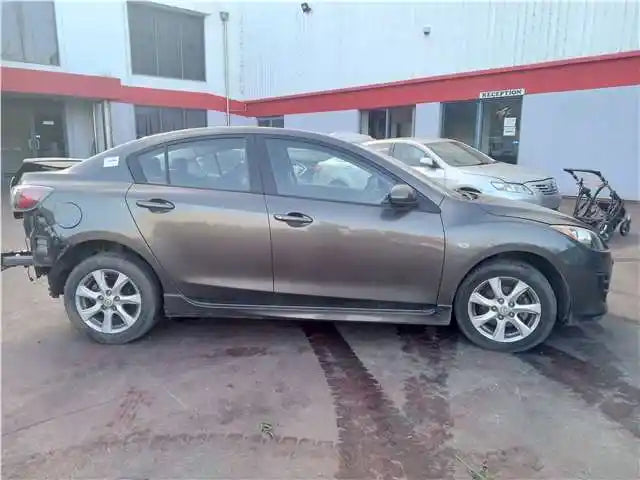 Mazda, 3 Left Front Door Bl Sedan 04/09 10/13