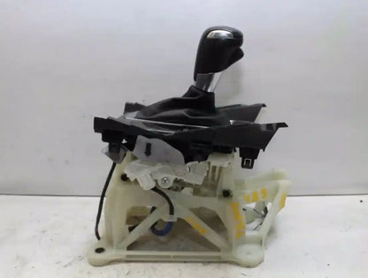 Used Mazda, 6 Gear Stick/Shifter Auto, Diesel/Petrol, Leather Boot Type, Gj-Gl, 10/14- J66078 2015 – main images - All Good Parts