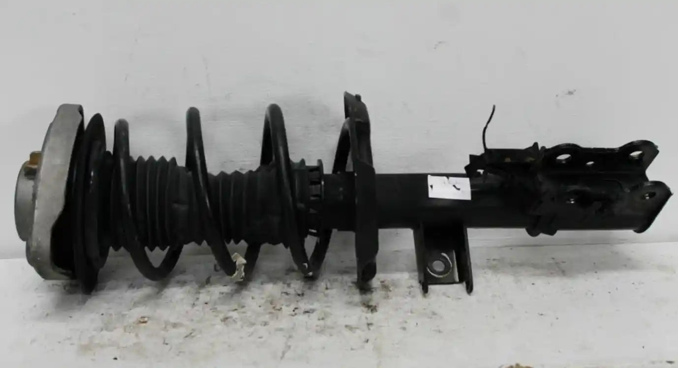 Used Mercedes, A Class Left Front Strut W176, Standard Type, 1.6, Petrol, 09/12-03/18 J0181 2013 – main images - All Good Parts