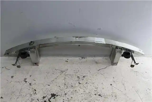 Used Mercedes, C Class Front Bar Brkt/Reinforcement Reinforcement W204/S204 05/11 07/14 2012 – image 1 - All Good Parts