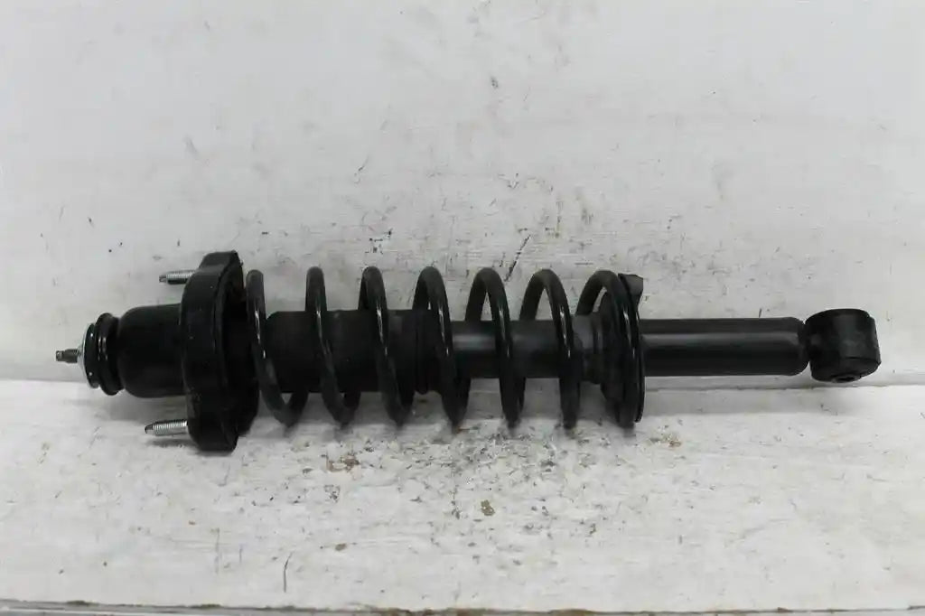 Used Mitsubishi, ASX Right Rear Strut Petrol 2.0 Xa Xd 05/10 2016 – image 1 - All Good Parts