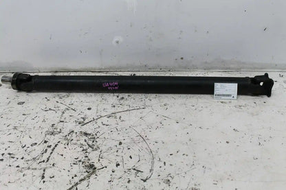 Used Mitsubishi, Delica Rear Prop Shaft Spacegear 3.0 V6 6G72 90 2000 – image 1 - All Good Parts