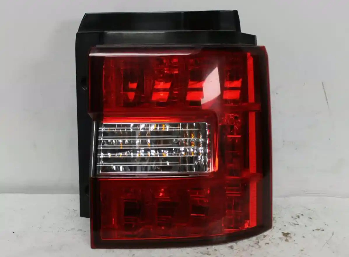 Used Mitsubishi, Delica Right Taillight 5Th Gen 07 18 (Import) 2007 – main images - All Good Parts