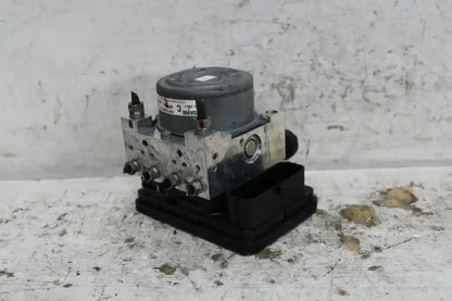 Mitsubishi, Outlander Abs Pump/Modulator Zj P/N 4670A990 10/12 03/15