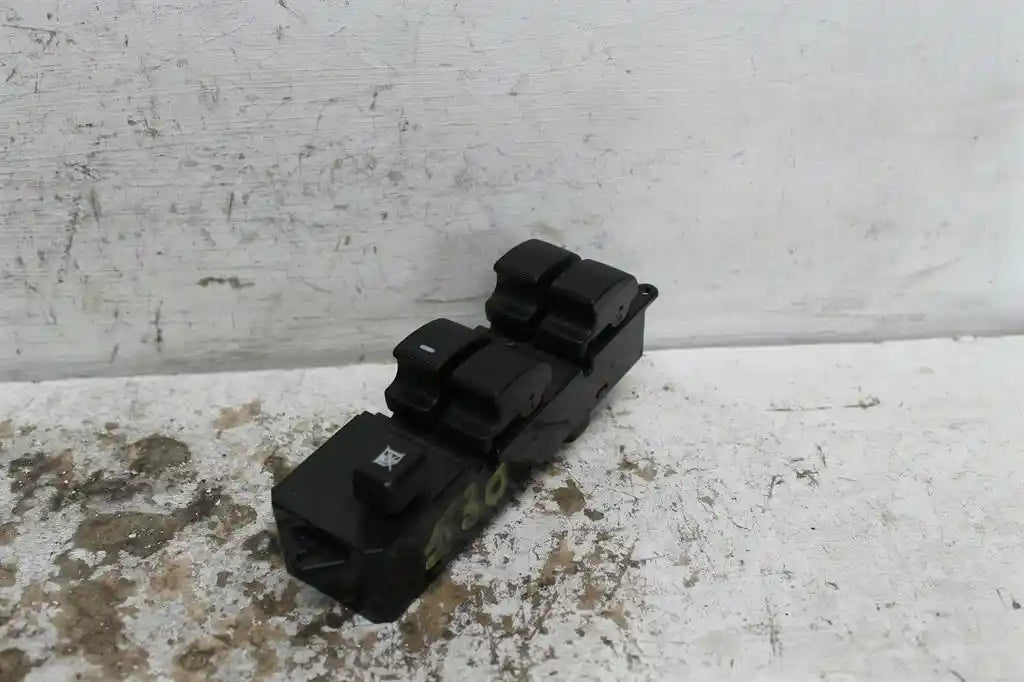 Used Mitsubishi, Outlander Power Window Switch Rh Front (Masterswitch) Zg 11/06 09/09 2006 – main images - All Good Parts