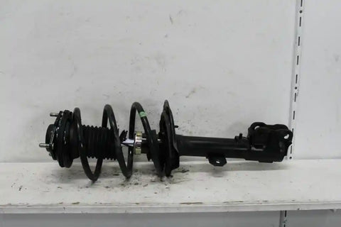 Mitsubishi, Outlander Right Front Strut Zj Zl 10/12 07/21
