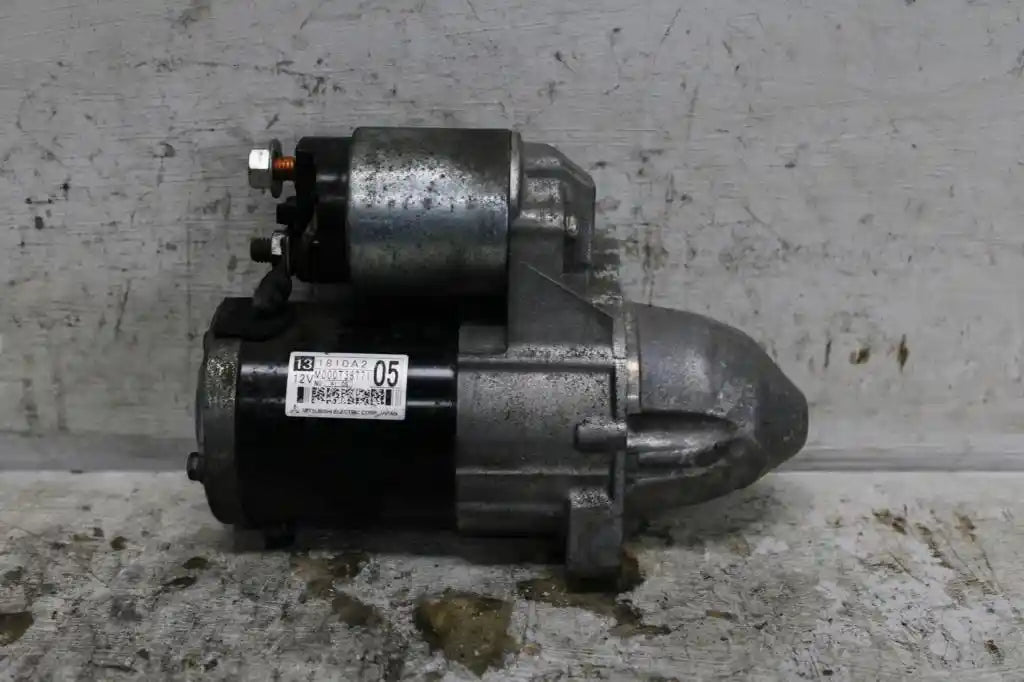 Used Mitsubishi, Outlander Starter Motor Petrol 2.0/2.4 Mitsubishi M000T38771 Zj Zk 10/12 07/21 2014 – image 1 - All Good Parts