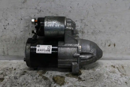 Used Mitsubishi, Outlander Starter Motor Petrol 2.0/2.4 Mitsubishi M000T38771 Zj Zk 10/12 07/21 2014 – image 1 - All Good Parts