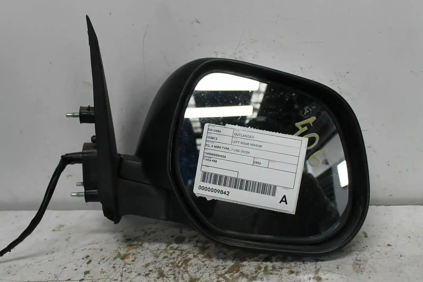 Used Mitsubishi, Outlander Left Door Mirror Zg 4 Wire Type 11/06 09/09 2006 – image 1 - All Good Parts
