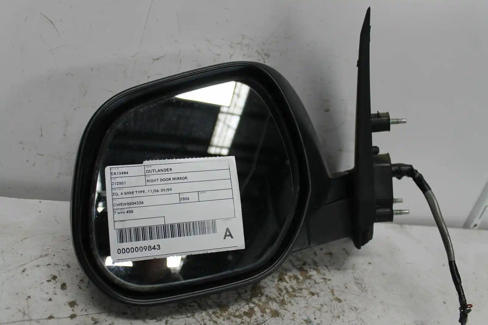 Used Mitsubishi, Outlander Right Door Mirror Zg 4 Wire Type 11/06 09/09 2006 – image 1 - All Good Parts