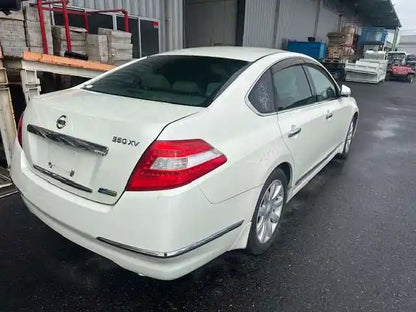 Nissan, Maxima Right Rear Door J32 06/09 09/14