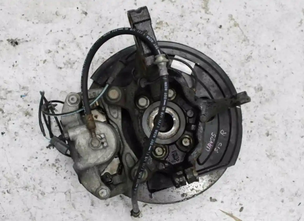 Nissan, Juke Right Front Hub Assembly F15, 06/10-12/19 J1774