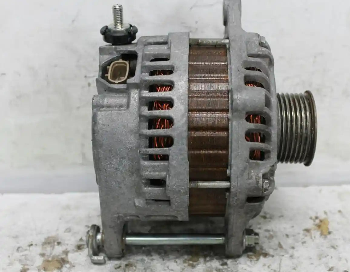 Used Nissan, Pathfinder Alternator Petrol 3.5 Vq35 R52 06/13 04/21 2015 – image 1 - All Good Parts