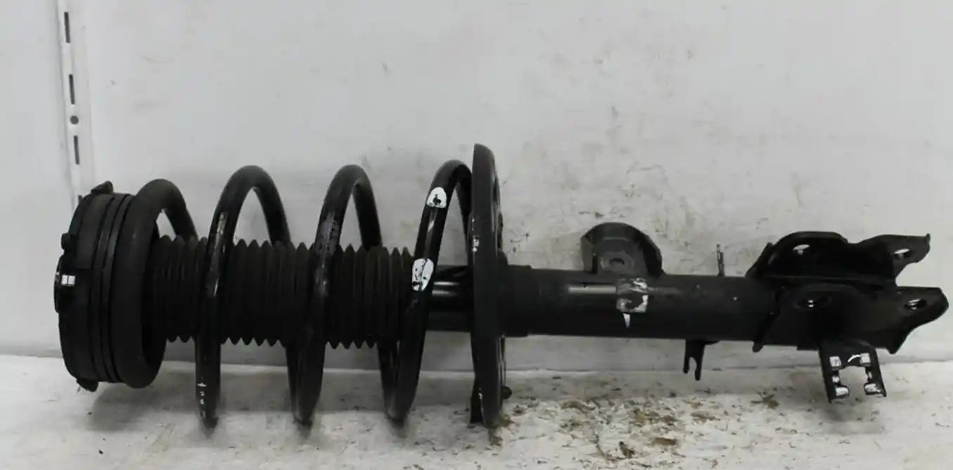 Used Nissan, Pathfinder Left Front Strut R52 06/13 04/21 2015 – image 1 - All Good Parts