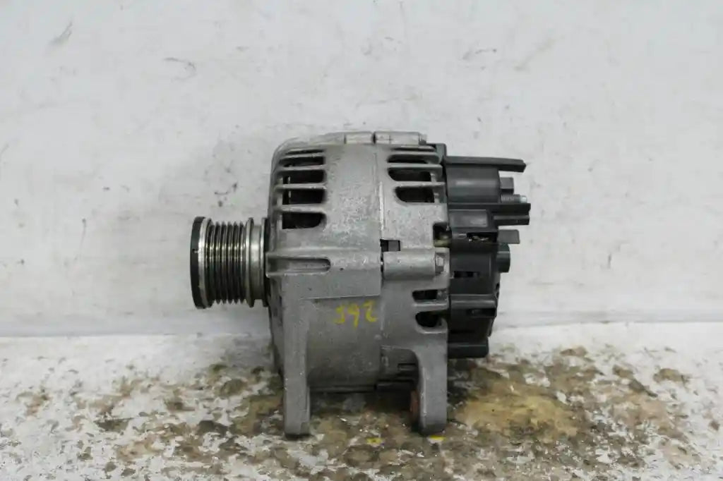 Used Nissan, Qashqai Alternator Petrol 2.0 Mr20 J11 12/13 07/21 2017 – image 1 - All Good Parts