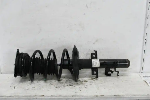 Nissan, Qashqai Left Front Strut J11 Petrol 12/13 07/21