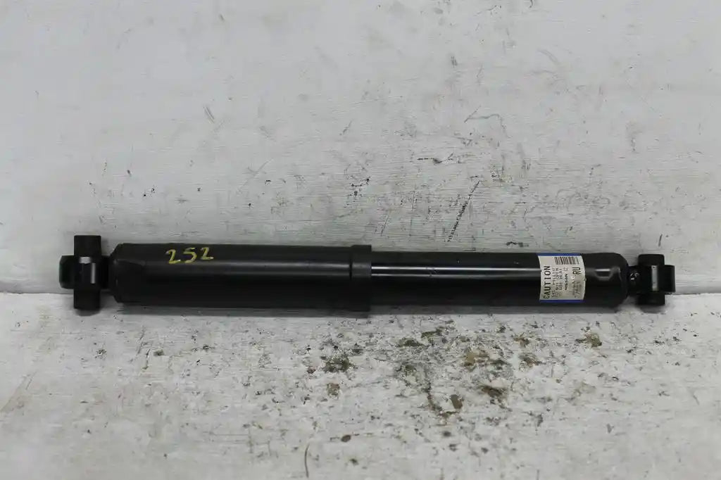 Used Nissan, Qashqai Right Rear Strut J11 12/13 07/21 2017 – image 1 - All Good Parts