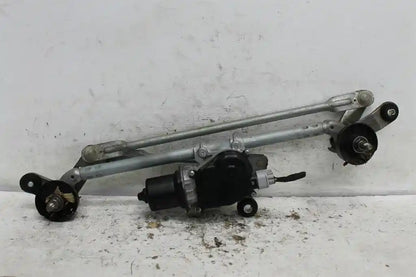 Used Nissan, Qashqai Wiper Motor Front J11 12/13 07/21 2017 – image 1 - All Good Parts