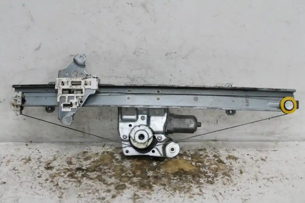 Used Nissan, Xtrail Right Front Window Reg/Motor T32 02/14 07/22 2016 – image 1 - All Good Parts