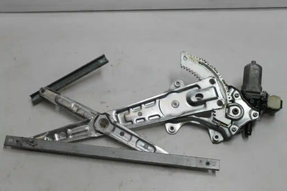 Used Nissan, Xtrail Right Rear Wnd Reg/Motor T32 02/14 07/22 2017 – image 1 - All Good Parts