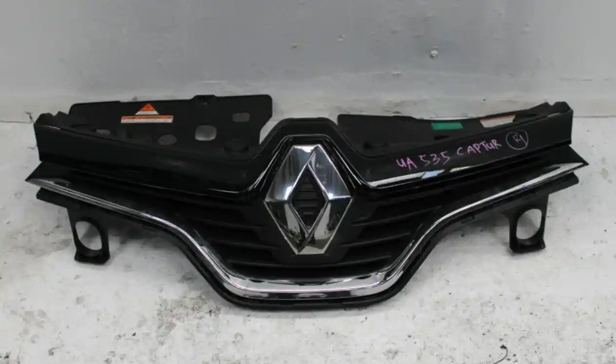 Used Renault, Captur Grille Radiator Grille Moulding, Chrome, J87, 08/14-05/17 J36211 2014 – main images - All Good Parts