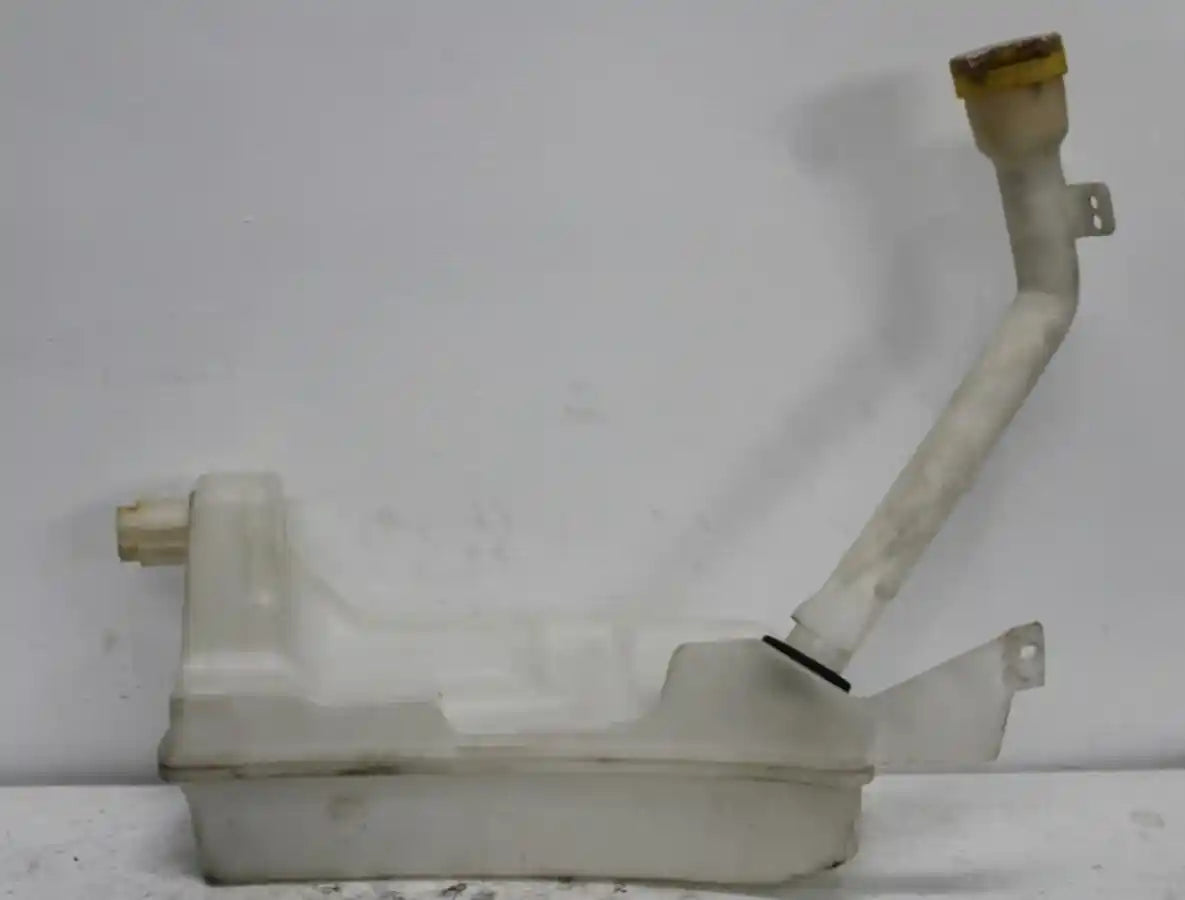 Used Renault, Captur Washer Bottle J87, 08/14-05/17 J87874 2014 – main images - All Good Parts