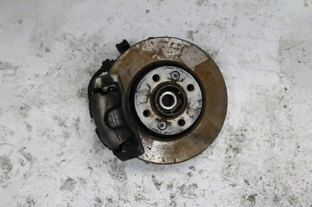 Renault, Clio Left Front Hub Assembly X98, Non Rs Sport Type, 09/13-10/19 J1753