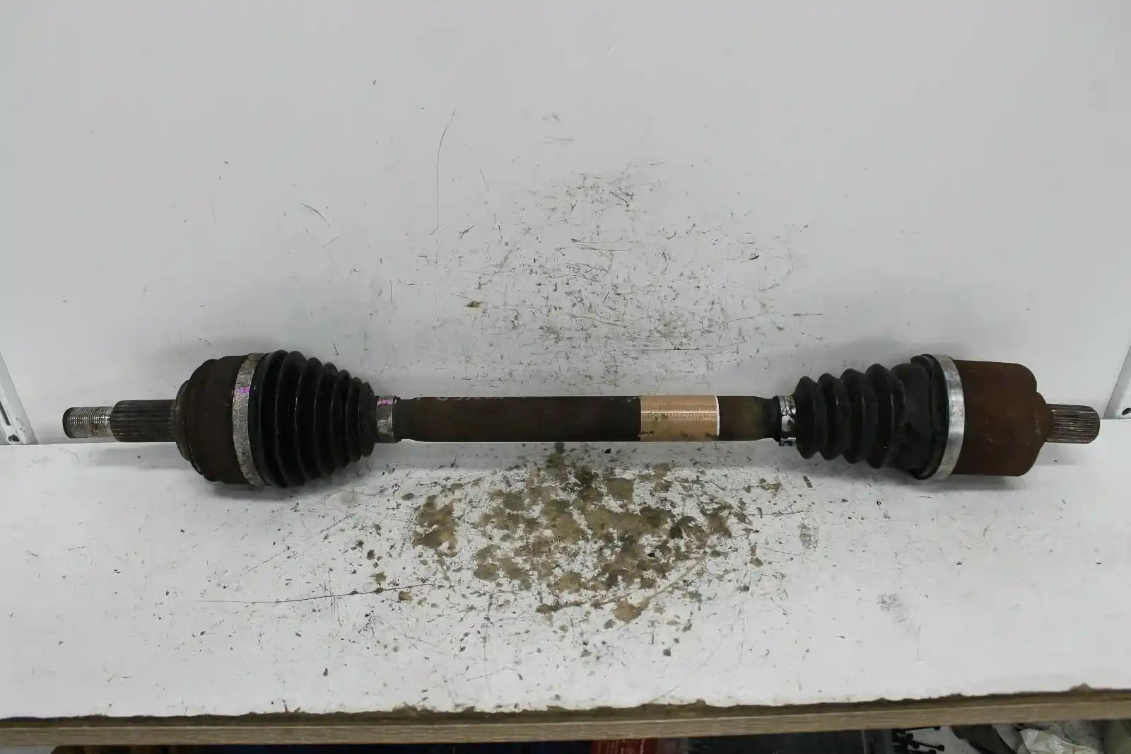 Used Renault, Kangoo Left Driveshaft Petrol 1.6 Auto T/M X61 10/10 06/16 2012 – main images - All Good Parts