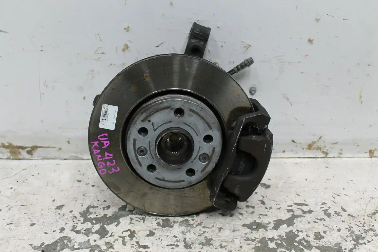 Renault, Kangoo Right Front Hub Assembly X61 10/10 02/22