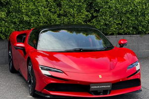 SF90 Spider