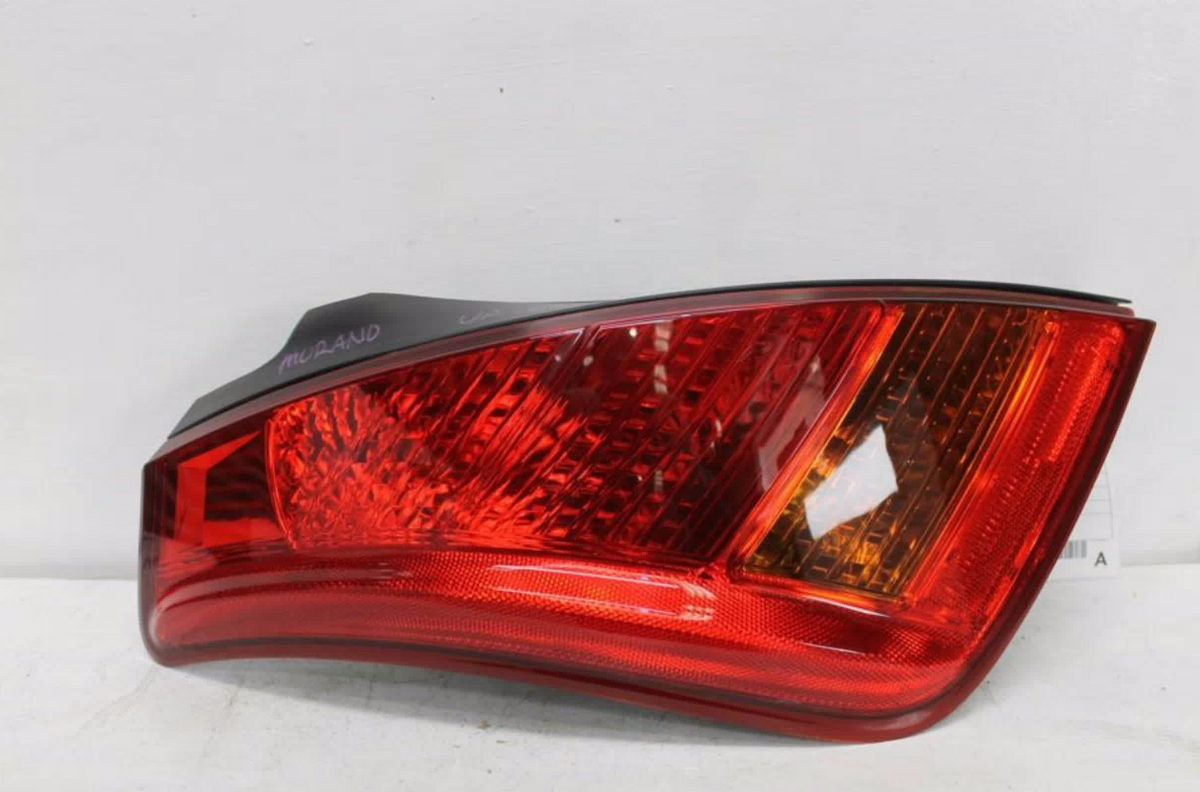 Used Nissan, Murano, Left Taillight Z50, 05/02-12/08 2006 – main images - All Good Parts