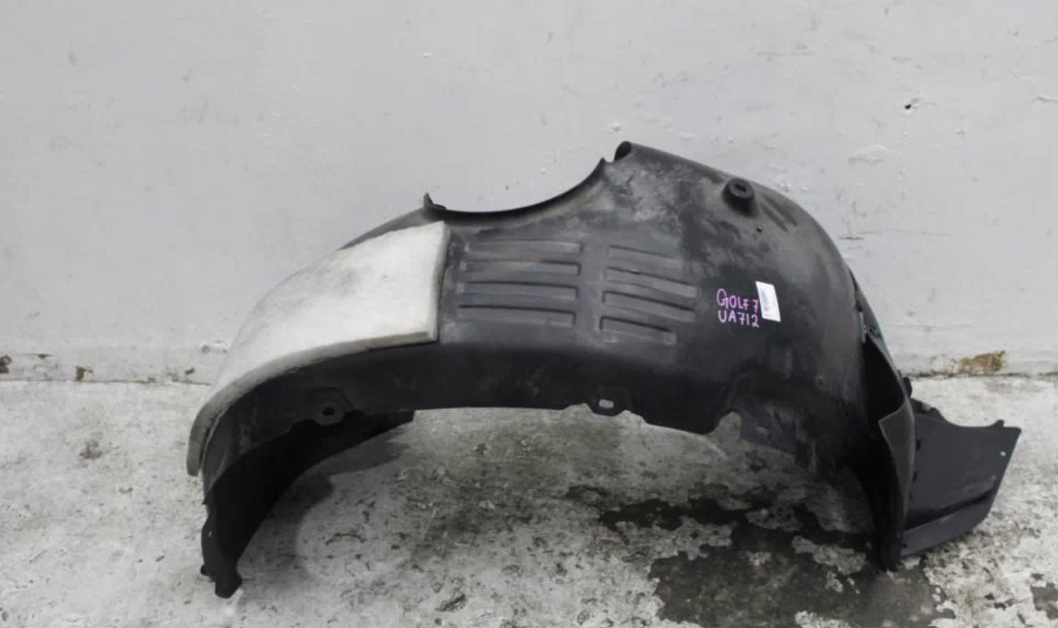 Volkswagen, Golf Right Guard Liner Gen 7, Front, 11/12-08/20