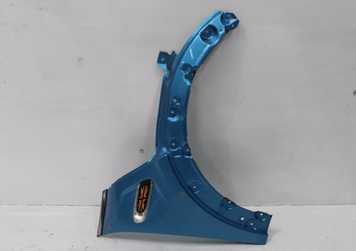 Mini, Cooper Right Guard F55/F56/F57, 04/14-01/24