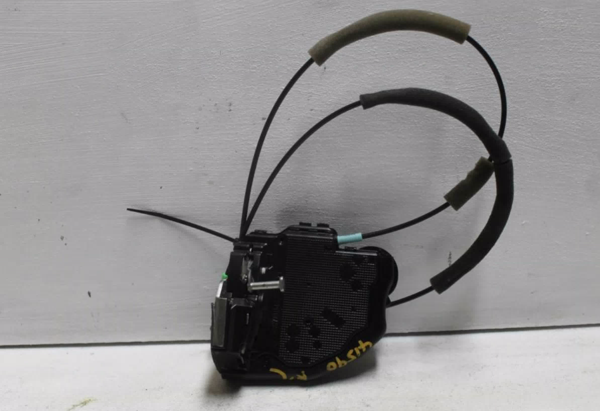 Toyota, Kluger Lock Mechanism Right Rear Door Lock, Gsu40-Gsu45, 07/10-02/14