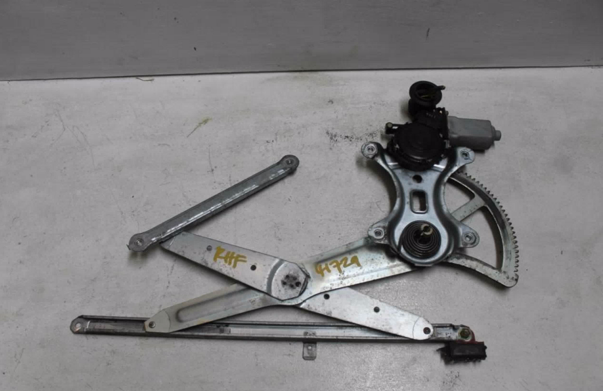 Toyota, Rav4 Right Front Window Reg/Motor Aca2#R, Power, Door Reg Assy (Reg And Motor), 5Dr, 07/00-10/05