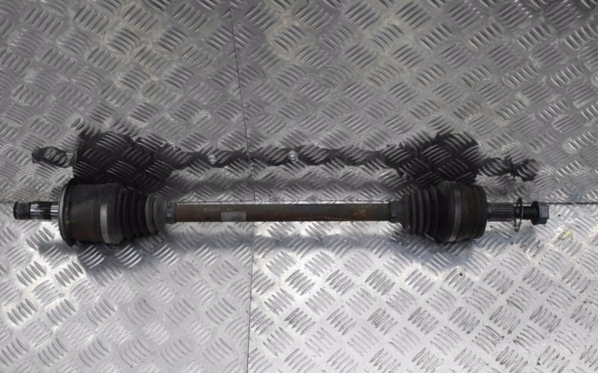 Chrysler, 300C Right Driveshaft Petrol, 3.5, Sedan, 10/05-12/11