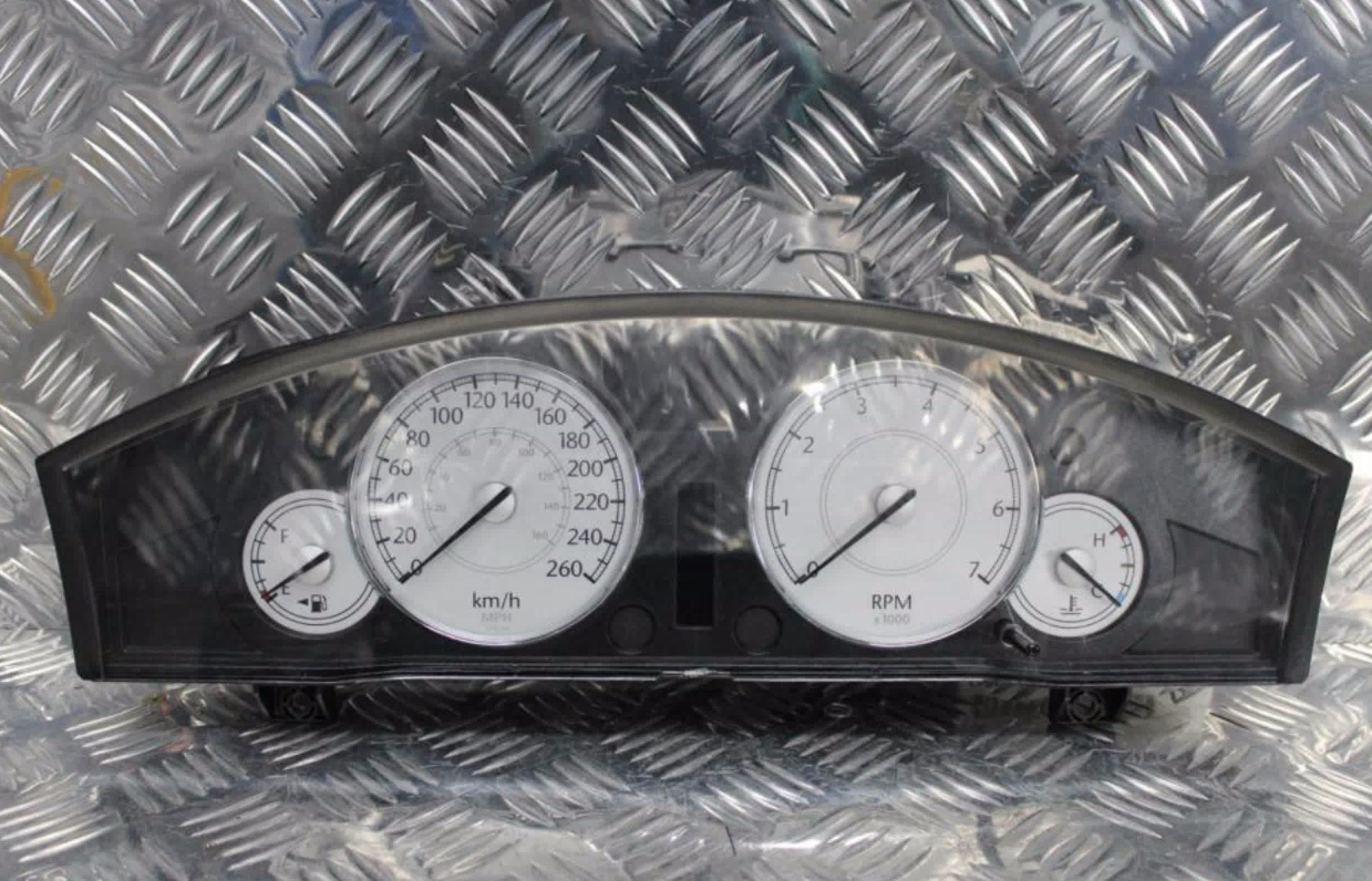 Chrysler, 300C Instrument Cluster Petrol, 3.5, 11/05-01/08