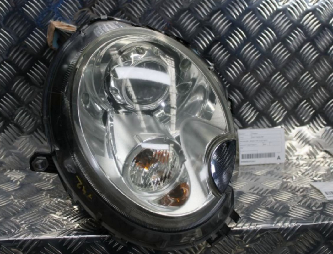 Mini, Cooper Right Headlamp R55/R56/R57, Xenon Type, 03/07-05/15