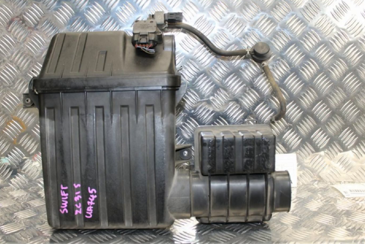 Suzuki, Swift Air Cleaner/Box Air Cleaner, 1.6, Rs416 (Sports), 09/06-12/10