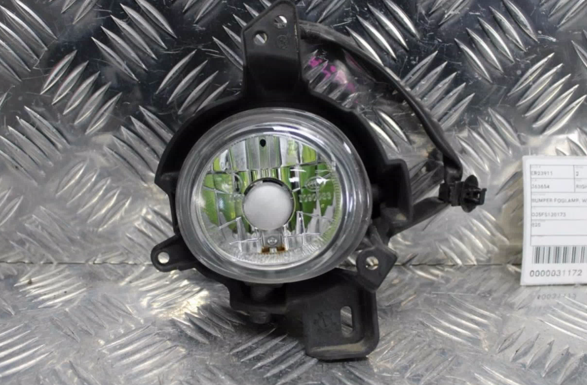 Mazda, 2 Right Indicator/Fog/Side Bumper Foglamp, W/ Halogen Type, Dj/Dl, 09/14-03/17
