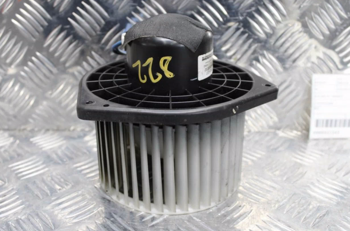 Mitsubishi, Delica Heater Fan Motor 5Th Gen 07- (Import)