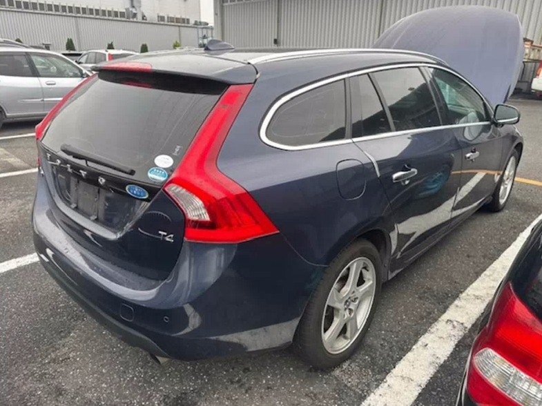 Volvo, S60/V60 Left Headlamp S60/V60, F Series, Xenon Type, 12/10-11/13