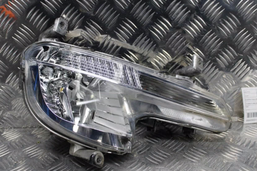 Peugeot, 508 Right Indicator/Fog/Side Bumper Foglamp, 07/11-02/15