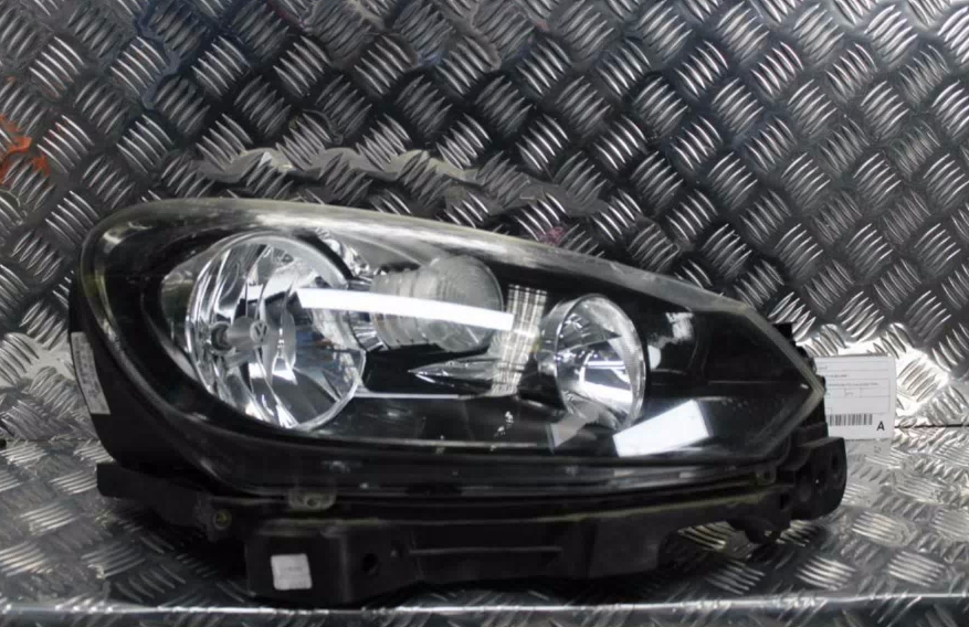 Volkswagen, Golf Right Headlamp Gen 6, Comfortline/Trendline/Tsi, Halogen Type, 10/08-03/13